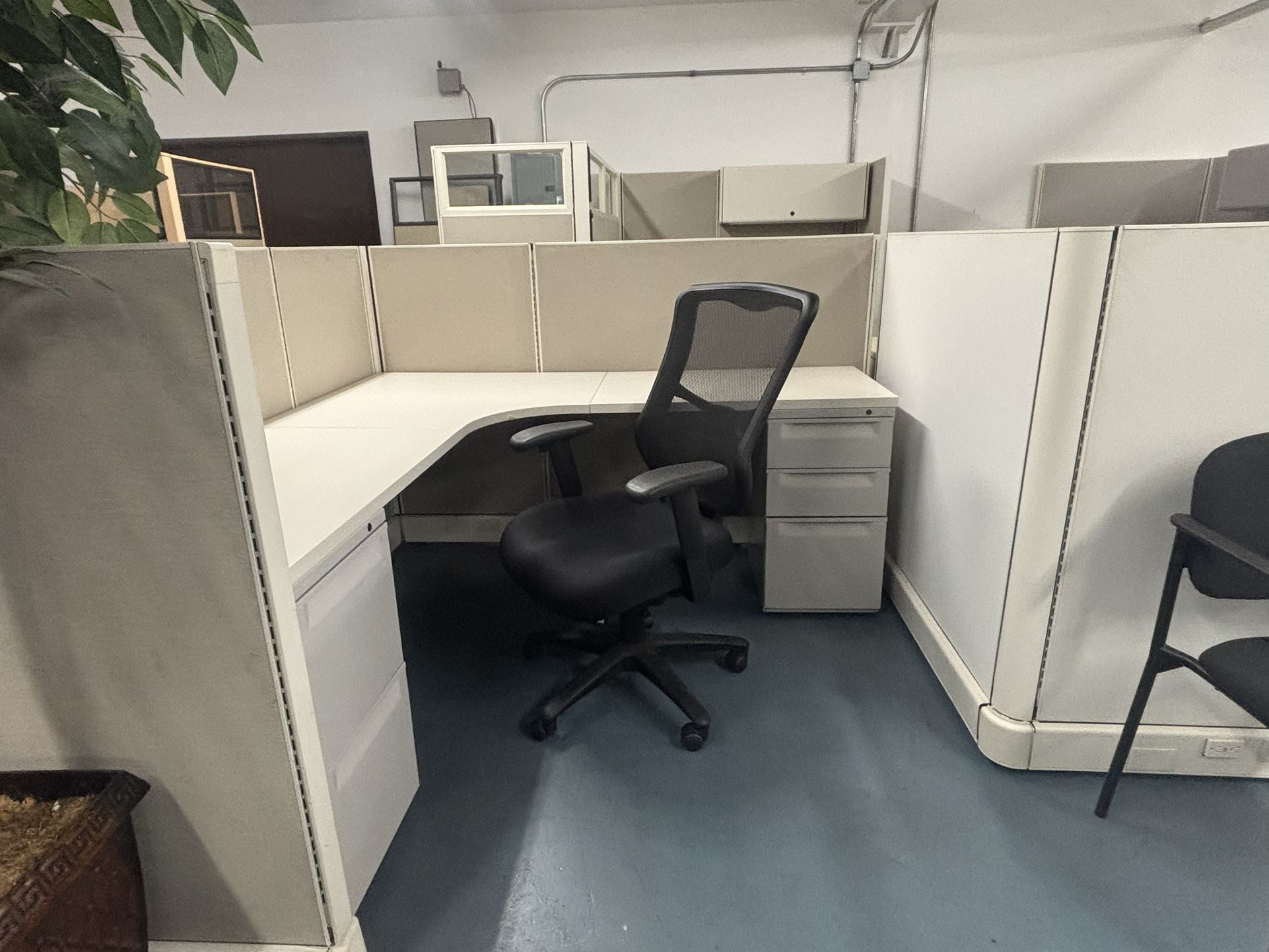 Herman Miller Off white