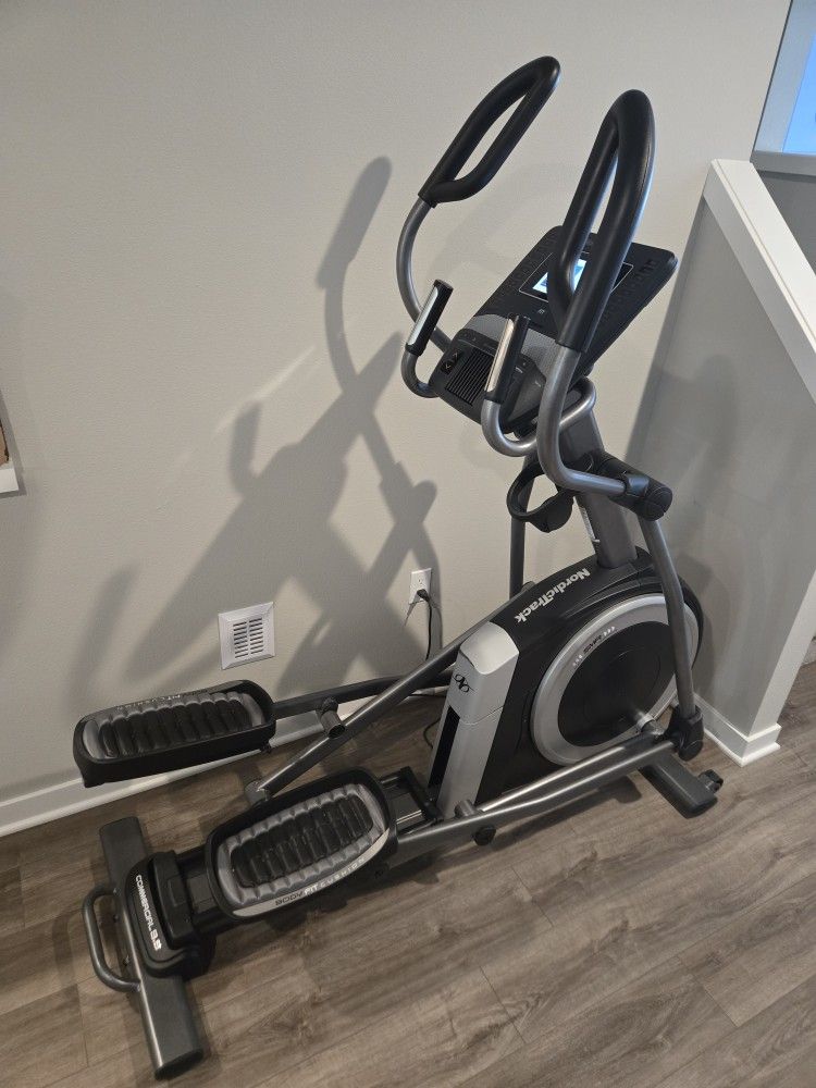 Nordictrack Commercial 9.9 Elliptical Machine