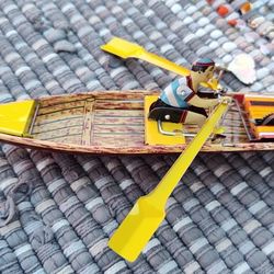 New 1988 Paya SCVL Ref. 612 Wind-Up Man Rowing Boat Tin Litho Toy in Box Spain