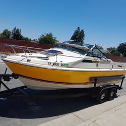 1979 Bayliner Cuddycabin