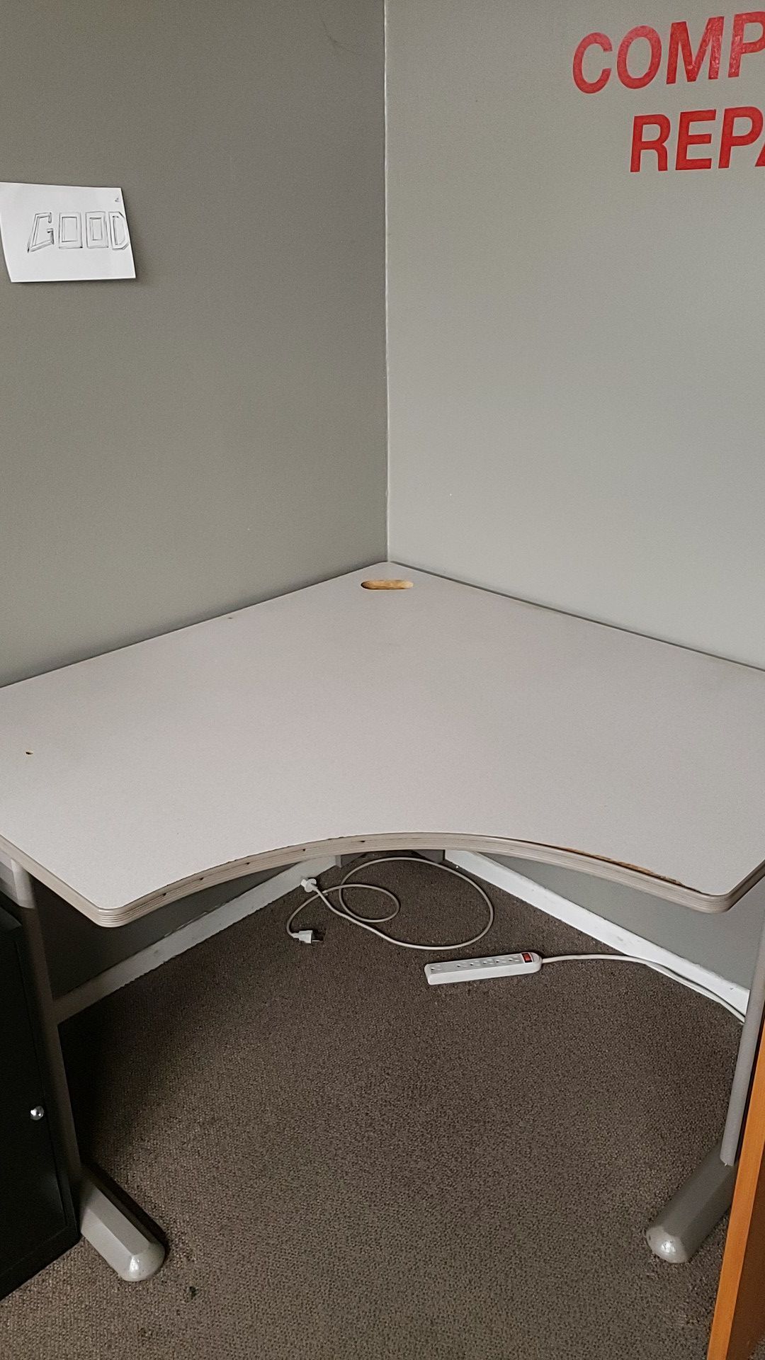 Large corner desk