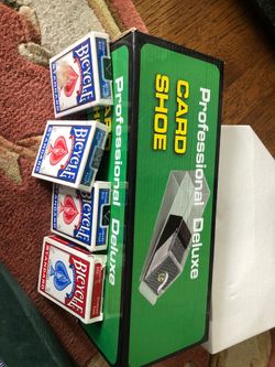 Blackjack Professional Card Shoe with 4 decks: Brand new