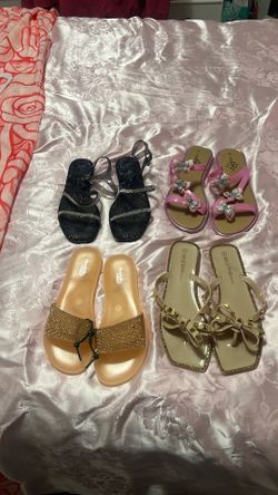 4 pairs of new sandels