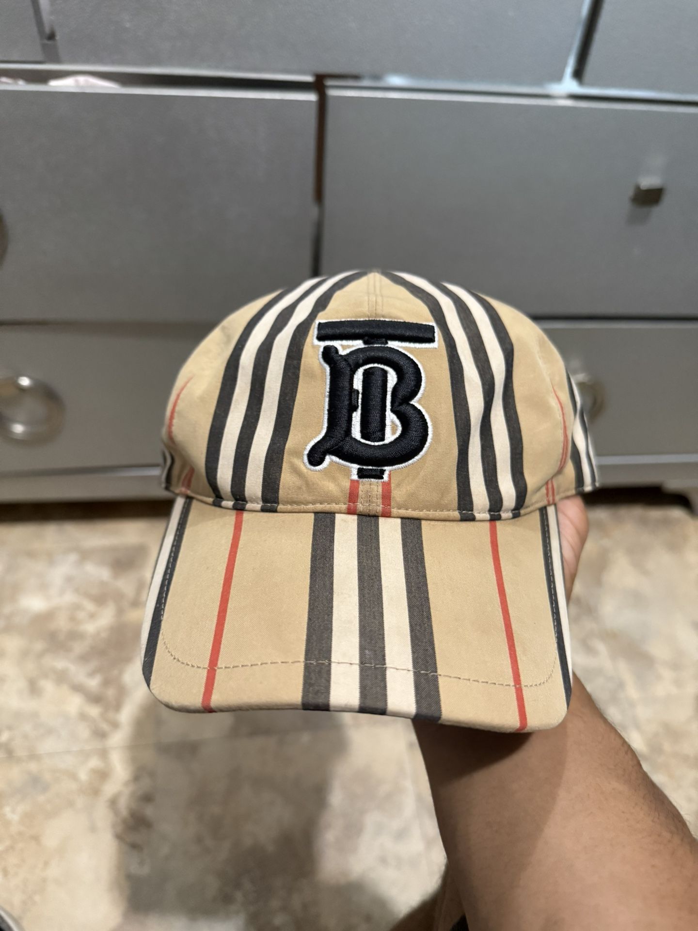 Burberry Vintage Motif Baseball Cap