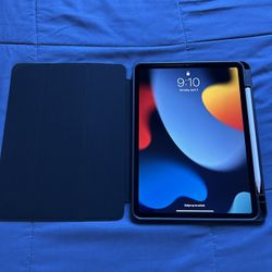 2021 IPad Pro 11” 3rd Generation W/ Case, Apple Pencil & Charger 256GB