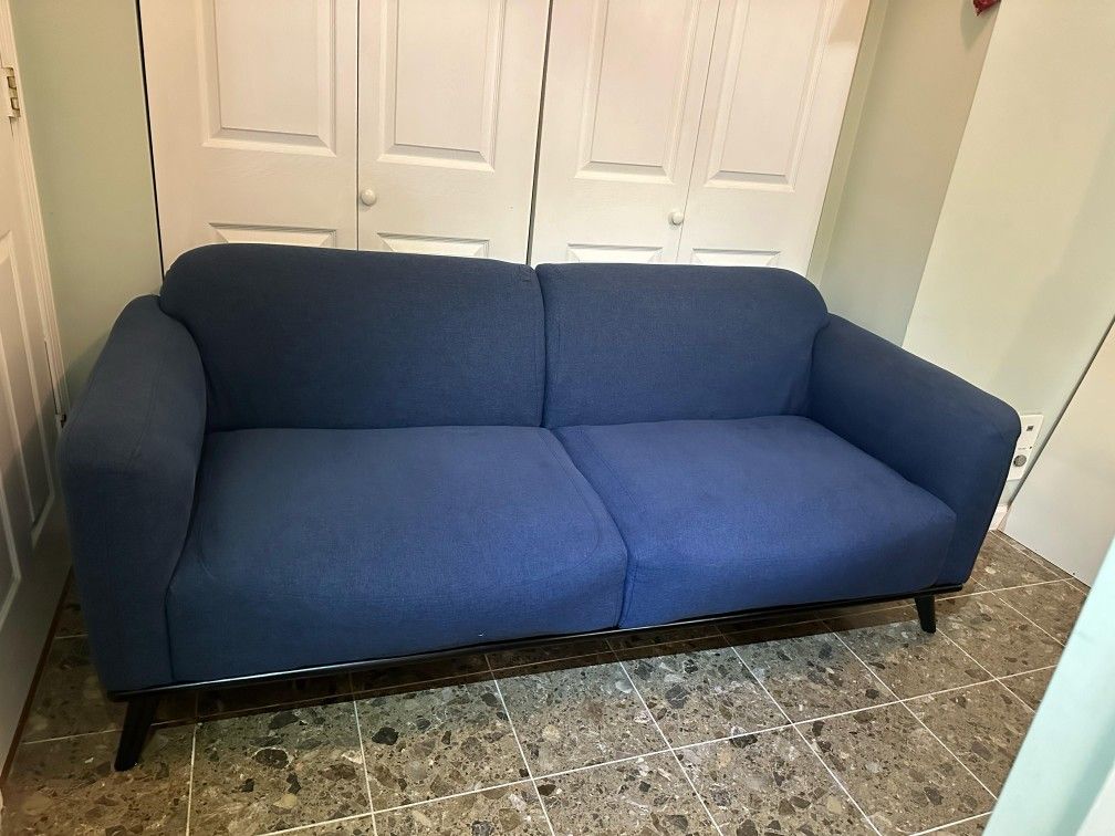 Moe's Home Collection Sofa