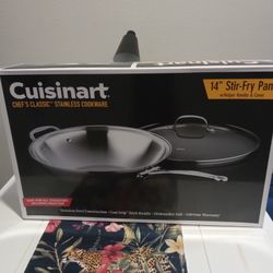 New Cuisinart 14in Stir-Fry Pan