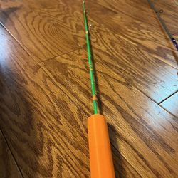 Strike T Custom Rods 32” Walleye Jigging Ice Rod
