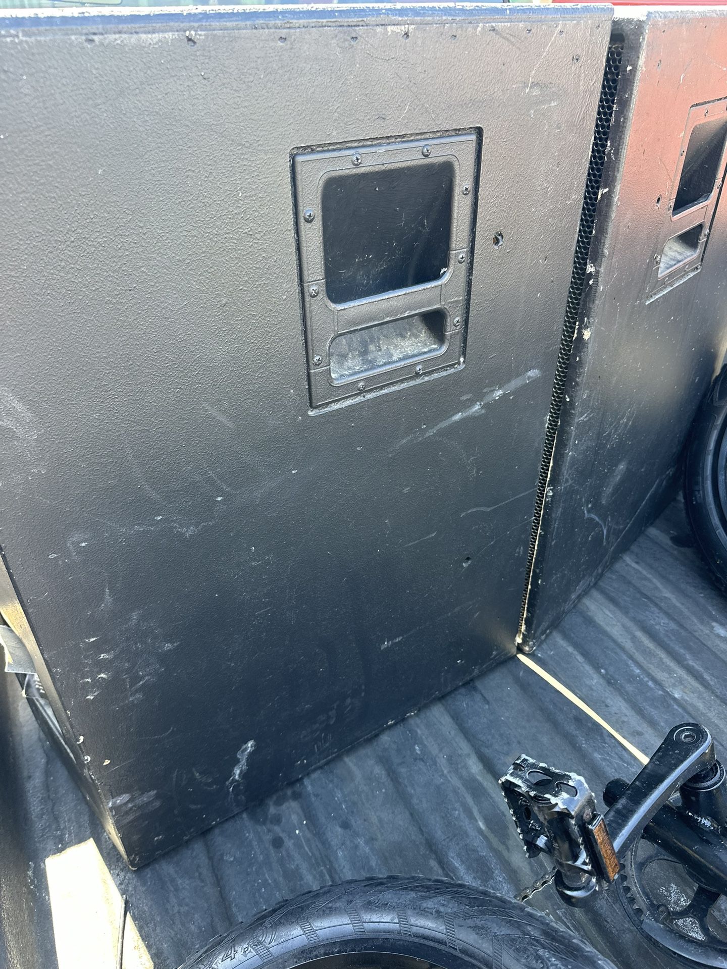 (2) Electro Voice EV 215+ 15” Club Stage Speakers 