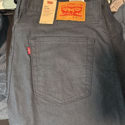 Men’s Levi Jeans 