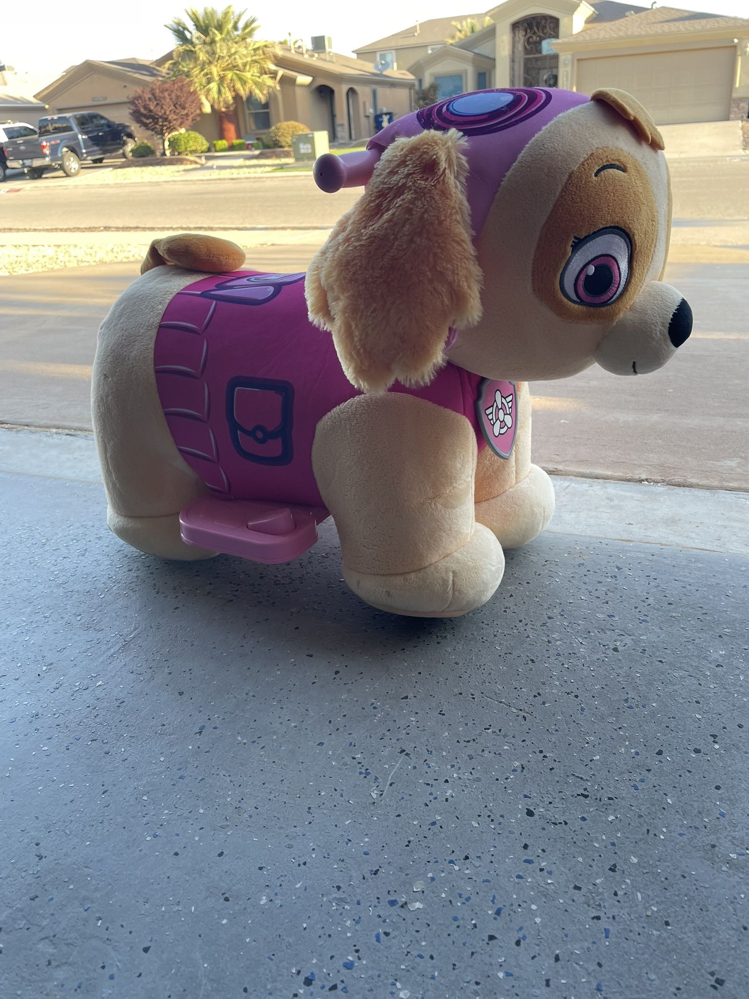 Paw Patrol Plush Rider Skye 