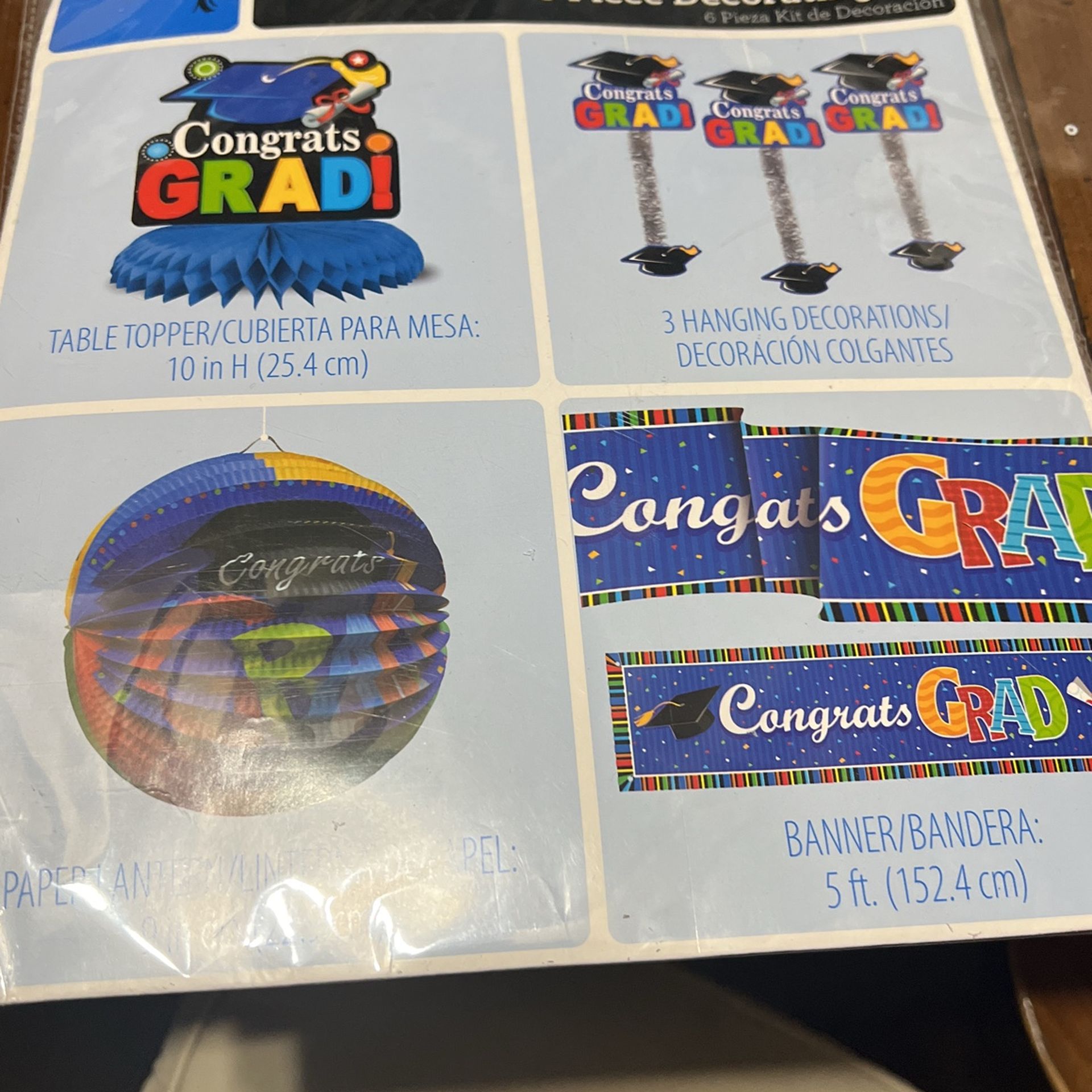 Graduation Decorations $3