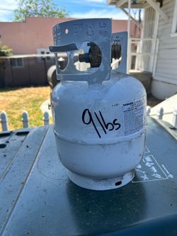 Small propane tank
