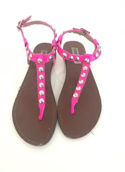 Steve Madden size 6.5 sandal