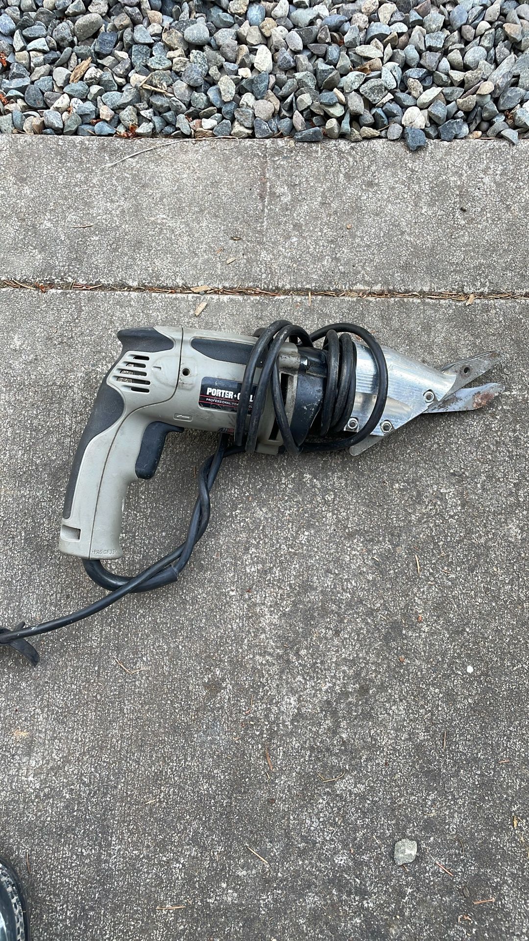 Cement siding shears