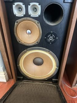 Kenwood Speaker