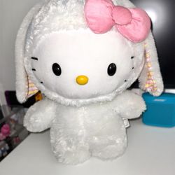 Hello Kitty White Bunny Easter Greeter