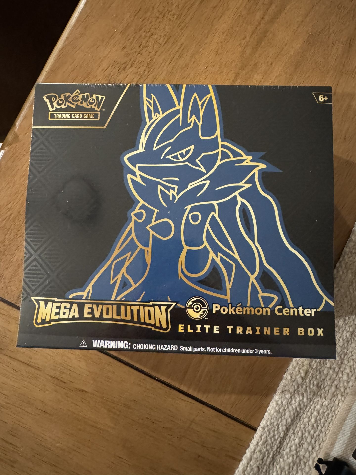 Pokemon Center Edition Mega Evolution ETB
