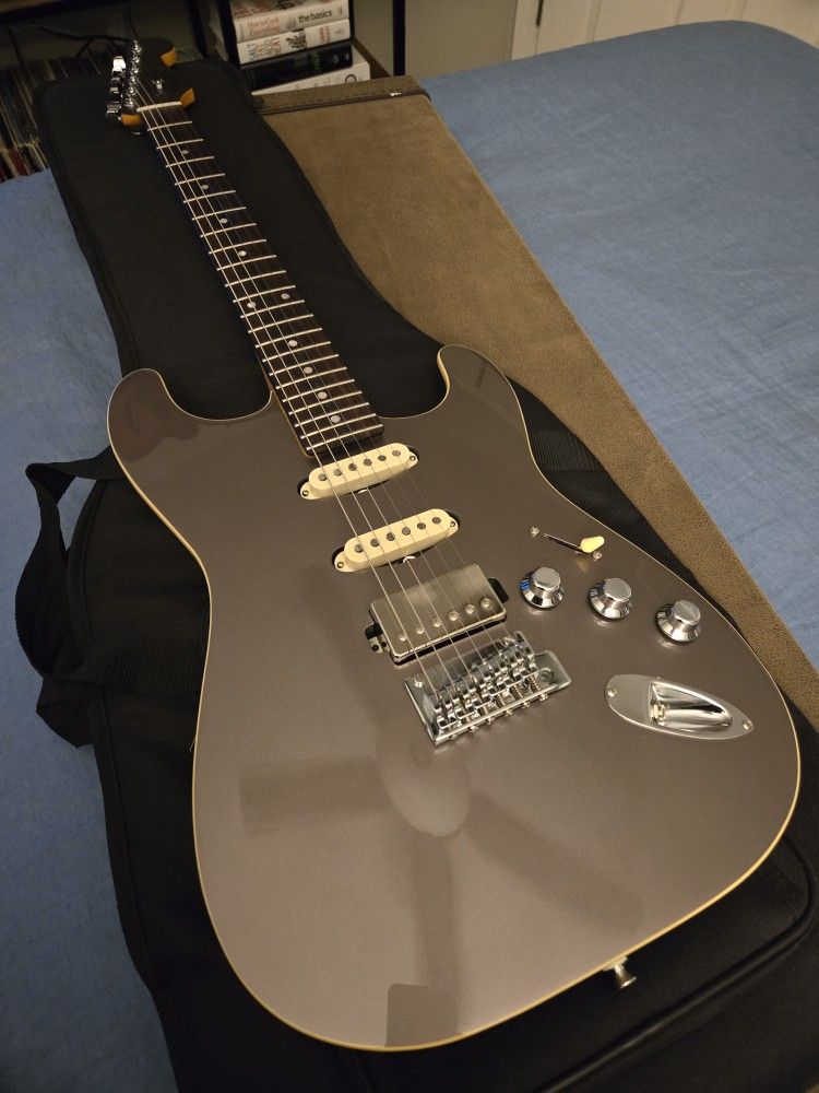 Fender Aerodyne Guitar