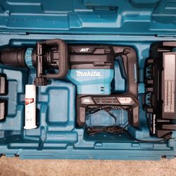 GMH02PM XGT Makita 80v Demolition Hammer 