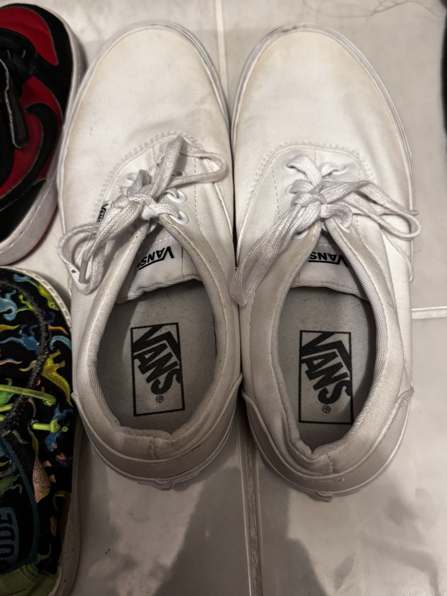 Shoes ‼️MUST GO‼️