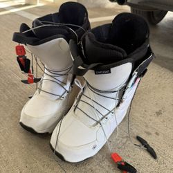 Burton Limelight Snowboard Boots – Women’s Size 9 (White) – BOA