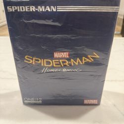 Mezco Toys One: 12 Collective: Marvel Spider-Man Homecoming