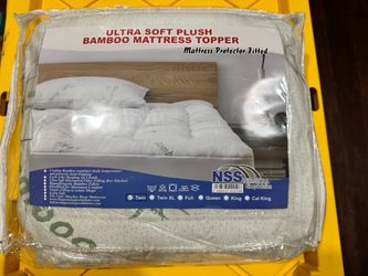 Ultra Soft Plush Bamboo Mattress Topper - Twin - NEW/UNUSED