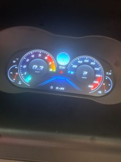 Sporty looks Gauge plug in OBD