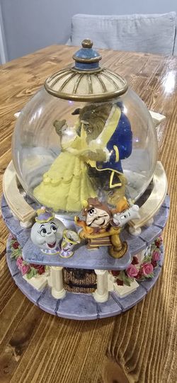 Disney Beauty And The Beast Globe