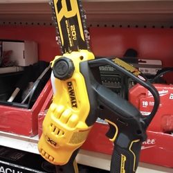 DEWALT 20V MAX BRUSHLESS PRUNING CHAINSAW 8IN. / 20cm. (TOOL ONLY)