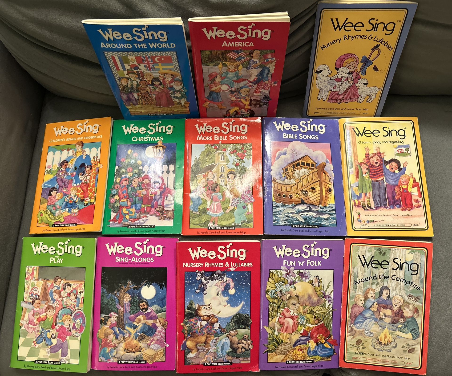 VINTAGE WEE SING COLLECTION of 13 MINT CONDITION BOOKS