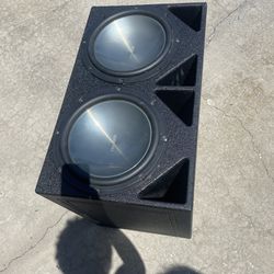12" subs with q bomb box
