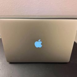 Apple MacBook Pro 15.4” (Mid-2012) – Excellent Condition 💻  (original, no renew or non-refurbished)  This original MacBook Pro is in excellent condit