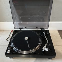 Pioneer DJ PLX-500-K High Torque, Direct-Drive Turntable - Black 