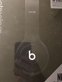 Beats Solo HD Headphones-Wired