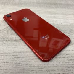 iPhone XR 64GB Unlocked for any carrier 