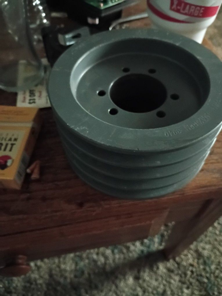 4 Groove Pulley. New