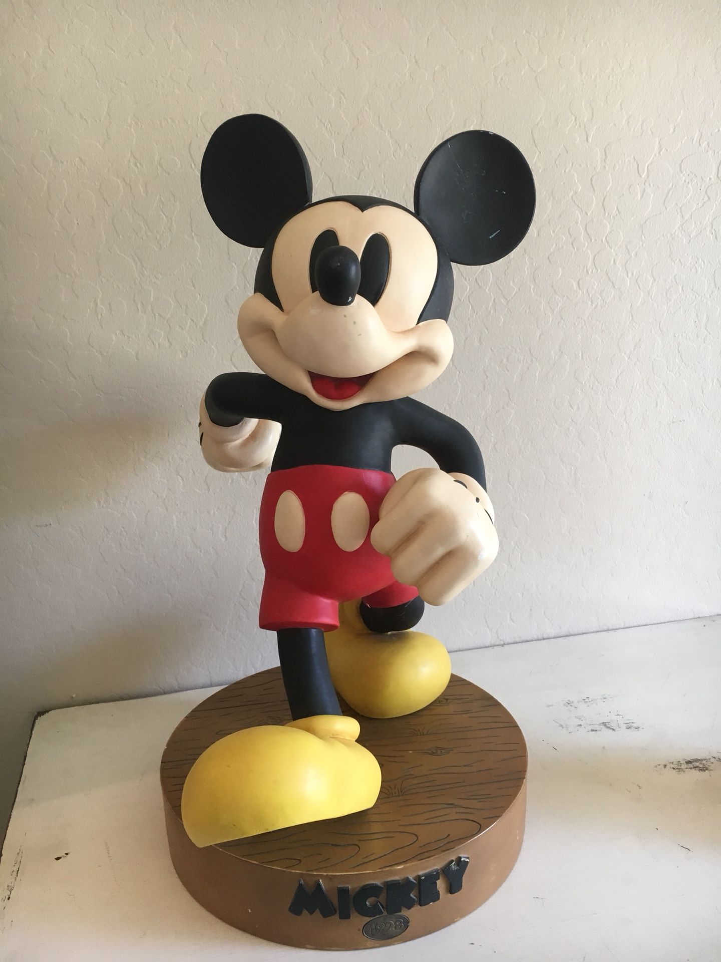 Walk Disney’s Mickey Mouse Collectible Statue