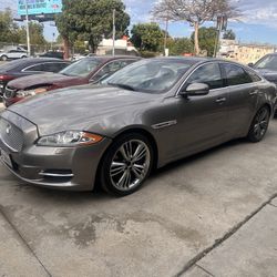 2011 Jaguar XJ-Series