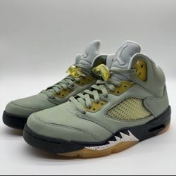 NEW SIZE 9.5 MENS Jordan 5 Retro Jade Horizon