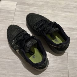 Nike Running Shoe (size 10 Womens)