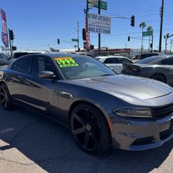 2020 Dodge Charger Sxt