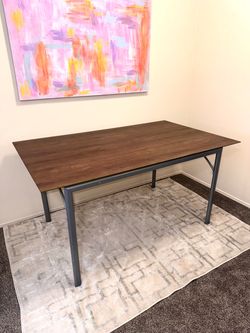 MUST MOVE YOURSELF - tempered glass dining table