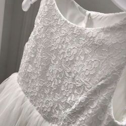 Flower Girl Dress  David's Bridal Girls Size 6