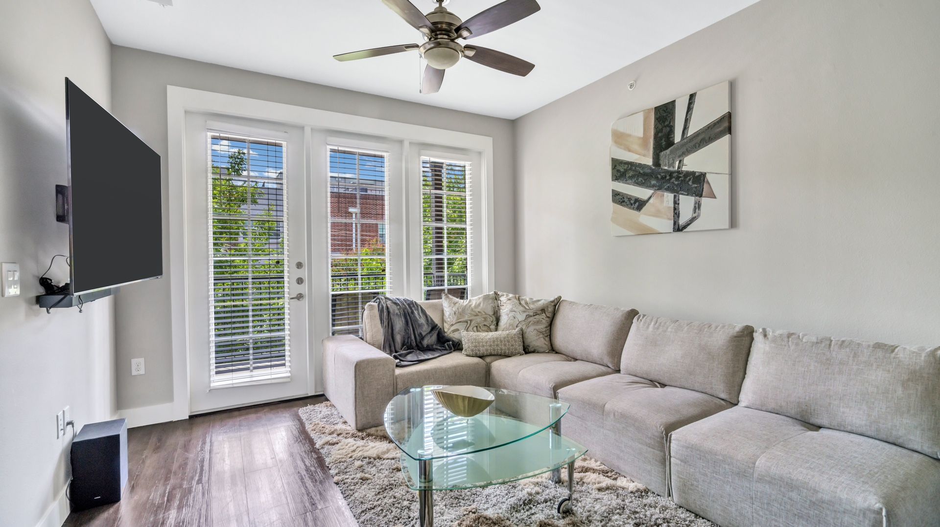 Gently Used Rug for Sale in Raleigh, NC OfferUp