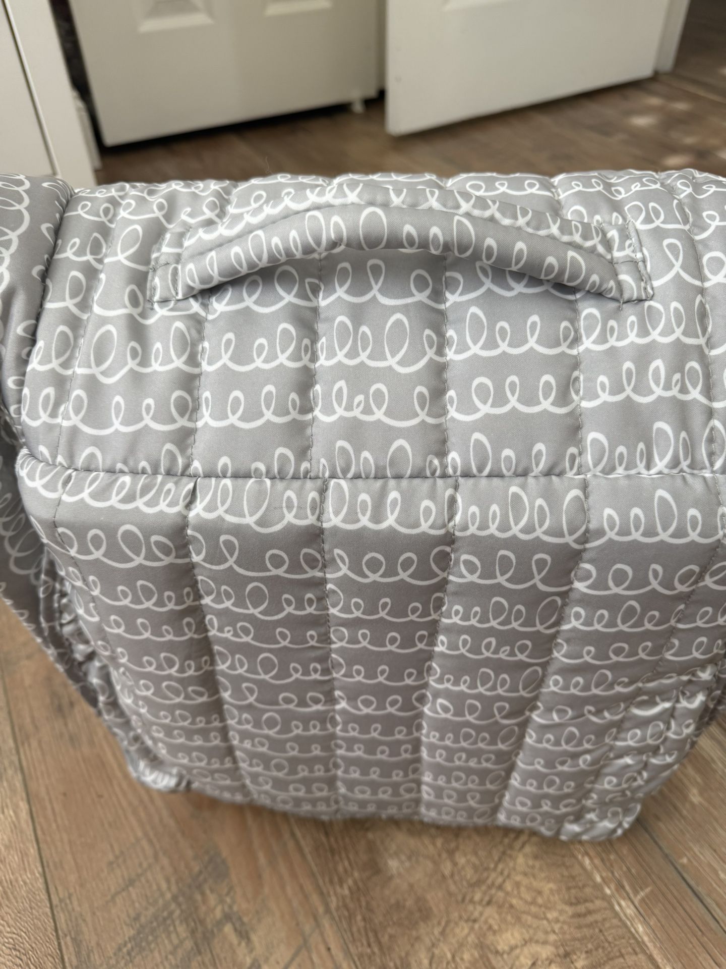 Baby Delight Snuggle Nest