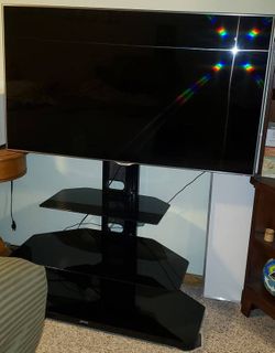 SAMSUNG 55 TV + Custom Stand