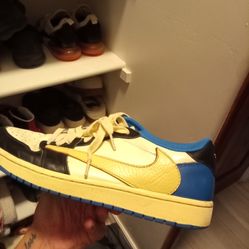 travis scott’s jordan 1s