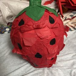 Strawberry Piñata 